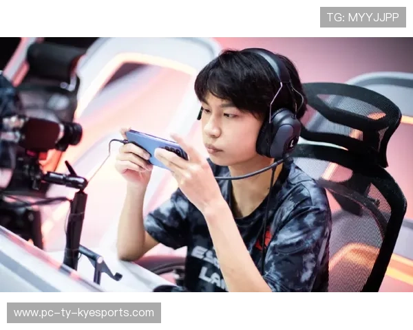 FaZe内容创作者玩转LOL热度话题